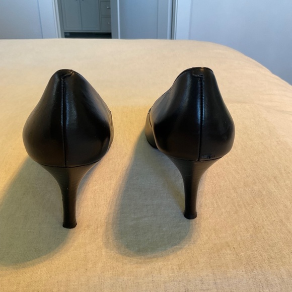Cole Haan leather pumps - Picture 5 of 8